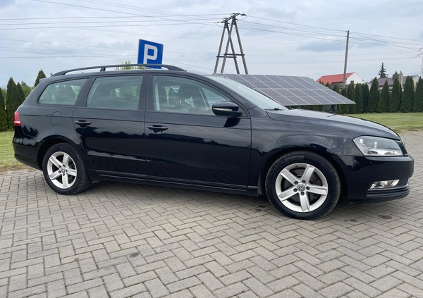 Volkswagen Passat cena 28900 przebieg: 245000, rok produkcji 2013 z Pilawa małe 529